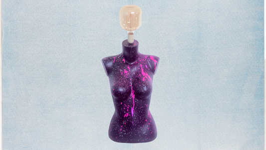 Lampe mannequin - buste femme